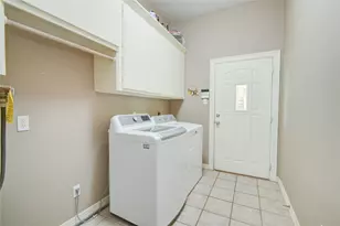 108 Buffalo Trail, Lake Jackson, TX 77566 - Photo 36
