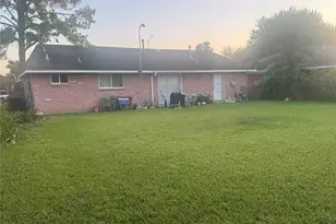 1138 Cherry Spring Dr, Houston, TX 77038 - Photo 18