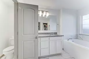 204 Shoreview Dr, Conroe, TX 77303 - Photo 30