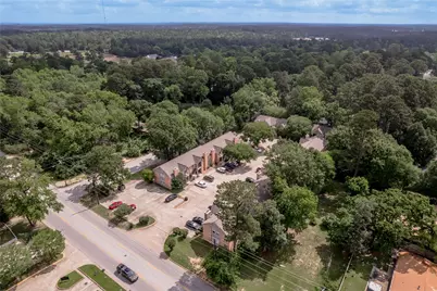 2401 Sycamore Avenue #C2, Huntsville, TX 77340 - Photo 40