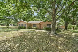 321 Johnson St, Brenham, TX 77833 - Photo 4