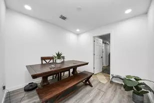 3330 Dulcrest St, Houston, TX 77051 - Photo 6