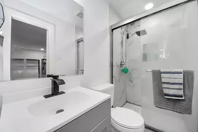 3330 Dulcrest Street, Houston, TX 77051 - Photo 8