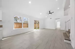 22101 Diane Dr, Spring, TX 77373 - Photo 4