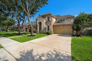 3818 Orchard Springs Ct, Sugar Land, TX 77479 - Photo 2