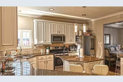 1414 Pine Meadow Court, Pearland, TX 77581 - Photo 10