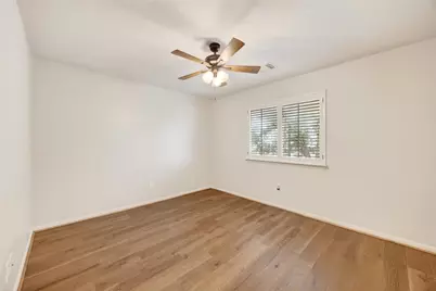 15502 Contender Lane, Friendswood, TX 77546 - Photo 34