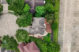 15502 Contender Ln, Friendswood, TX 77546 - Photo 48