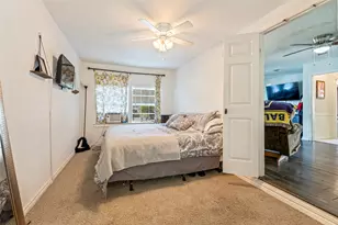 809 12th Ave N, Texas City, TX 77590 - Photo 8