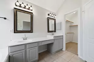 510 Cedar Point Dr, League City, TX 77573 - Photo 16