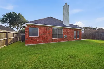 510 Cedar Point Drive, League City, TX 77573 - Photo 18