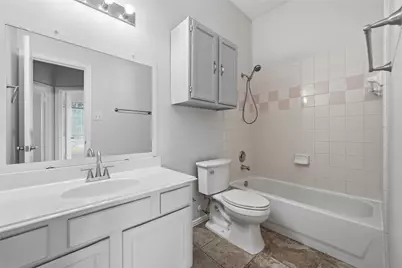 510 Cedar Point Drive, League City, TX 77573 - Photo 16