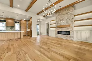 912 Wagon Wheel Trail, Angleton, TX 77515 - Photo 6