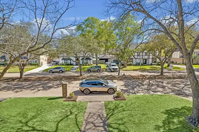1030 Crossroads Drive, Houston, TX 77079 - Photo 40