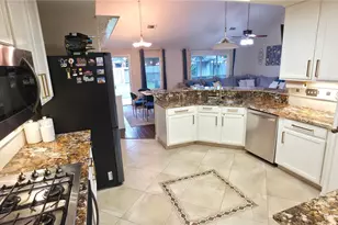 16419 Red Crest Dr, Houston, TX 77095 - Photo 10