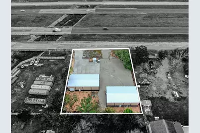 13051 Pleasant Valley Drive #B, Rosharon, TX 77583 - Photo 2