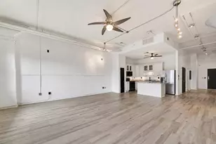 2205 McKinney St, Houston, TX 77003 - Photo 20