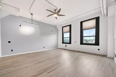 2205 McKinney Street #315, Houston, TX 77003 - Photo 18