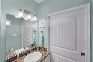 979 Palm Ridge Dr, Crystal Beach, TX 77650 - Photo 32