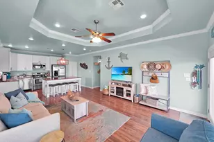 979 Palm Ridge Dr, Crystal Beach, TX 77650 - Photo 10