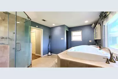 10108 Woodhollow Drive, Conroe, TX 77385 - Photo 14