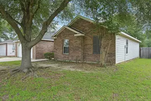 16221 Summerset Estates Blvd, Conroe, TX 77302 - Photo 4