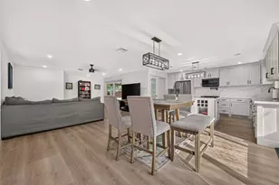9906 Cliffwood Dr, Houston, TX 77096 - Photo 18