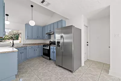 10319 Sand Pass Lane, Houston, TX 77064 - Photo 6
