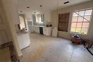 9023 Mauna Loa Ln, Houston, TX 77040 - Photo 4