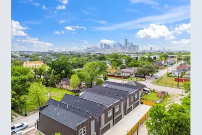 3409 Stonewall Street, Houston, TX 77020 - Photo 2