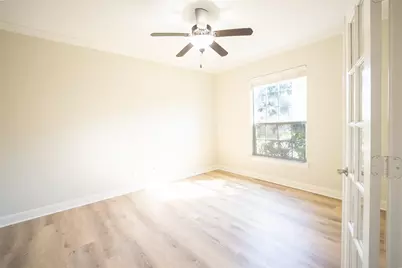 83 W Canyon Wren Circle, The Woodlands, TX 77389 - Photo 16