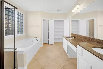 83 W Canyon Wren Circle, The Woodlands, TX 77389 - Photo 8