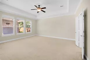 83 W Canyon Wren Cir, The Woodlands, TX 77389 - Photo 6