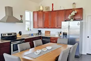 4131 Las Palmas St, Galveston, TX 77554 - Photo 22