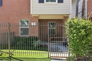 1421 Ruthven St, Houston, TX 77019 - Photo 4