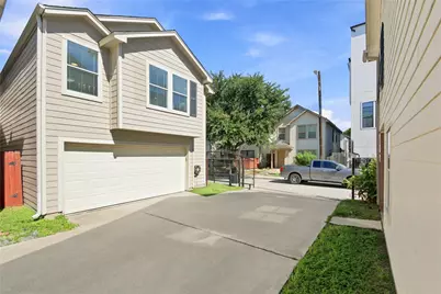 1421 Ruthven Street, Houston, TX 77019 - Photo 2
