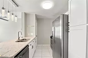 1421 Ruthven St, Houston, TX 77019 - Photo 16