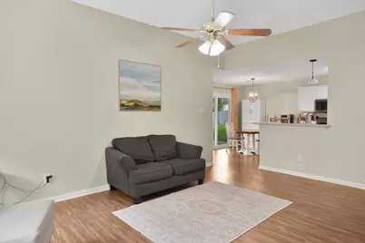 24826 Broad Pine Drive, Huffman, TX 77336 - Photo 6