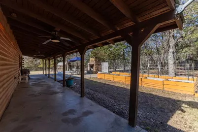 1760 County Road 215, Weimar, TX 78962 - Photo 16