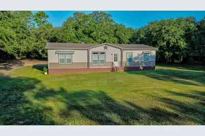 6109 County Road 225, East Bernard, TX 77435 - Photo 2