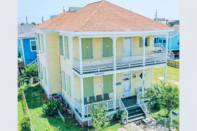 2801 Avenue Q 1/2, Galveston, TX 77550 - Photo 2