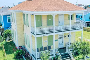 2801 Ave Q 1/2, Galveston, TX 77550 - Photo 2