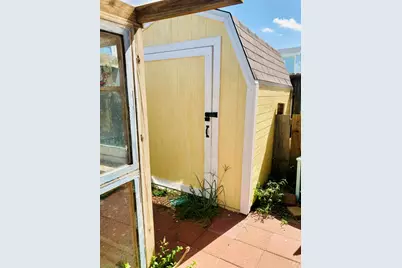 2801 Avenue Q 1/2, Galveston, TX 77550 - Photo 30