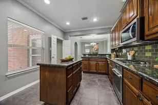 1334 Ella Pl, Houston, TX 77008 - Photo 12