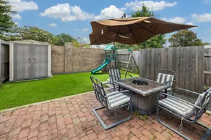 1334 Ella Pl, Houston, TX 77008 - Photo 32