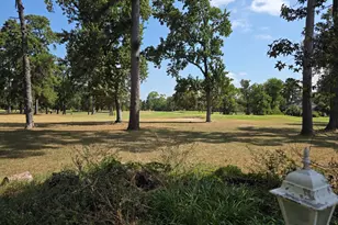 8119 Rebawood Dr, Humble, TX 77346 - Photo 2