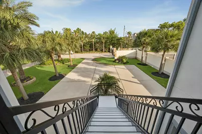 2230 Marina Way, Kemah, TX 77565 - Photo 4