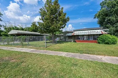 8101 Howard Drive, Houston, TX 77017 - Photo 4