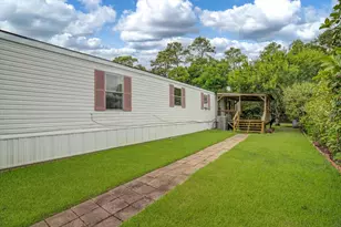 10007 Cedar Landing Dr, Baytown, TX 77521 - Photo 26