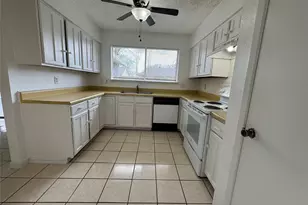 4703 Rivertree Ln, Spring, TX 77388 - Photo 8